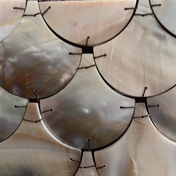 Shoulder Bag made with odd shell like material - Picture 3 of 3